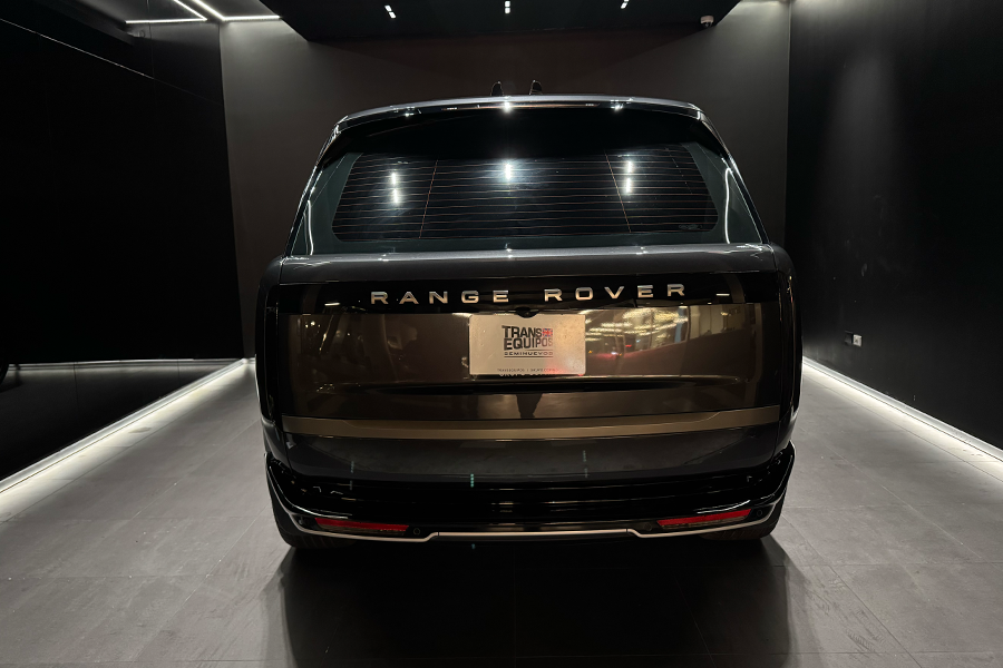 RANGE ROVER P460 HSE 